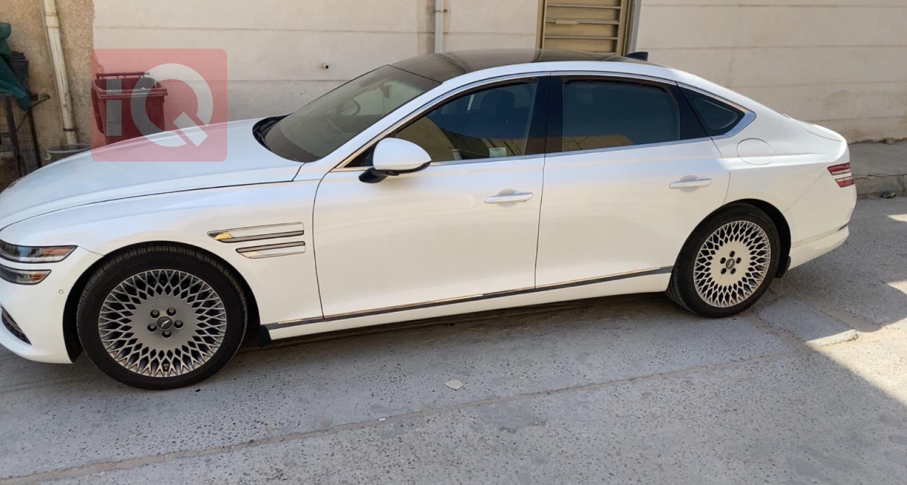 جنسس G80